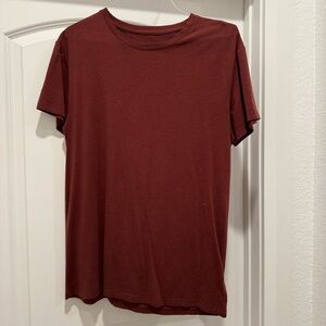 Large Alphalete shirt burgundy maroon